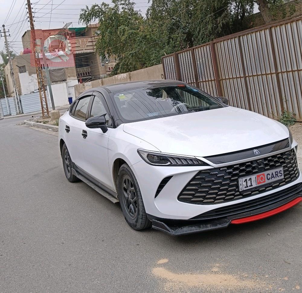 بي واي دي Qin Plus